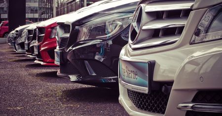 Strzelanina w fabryce Mercedes-Benz w Niemczech.