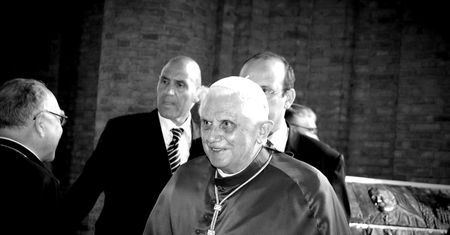 Nie żyje papież Benedykt XVI