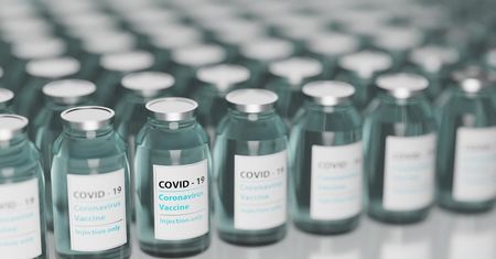 Problem z opóźnieniami związanymi z szczepieniami przeciw Covid-19 nie tylko w Polsce.