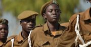 Wielka Brytania rozpoczyna ewakuację swoich obywateli z Sudanu w obliczu eskalacji przemocy
