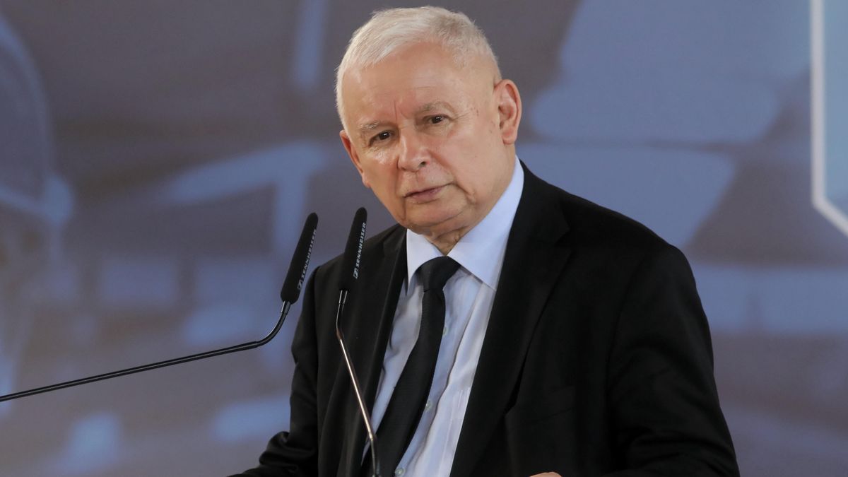 Kaczyński na zapowiadanych zmianach w emeryturach straci 160 zł miesięcznie.