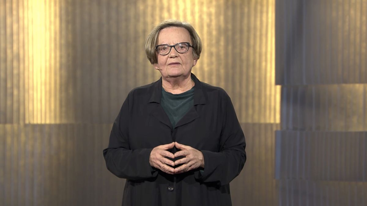 BERLIN, GERMANY - DECEMBER 11: In this screengrab, Agnieszka Holland introduces the European Lifetime Achievement during the 34th European Film Awards at Arena Treptow on December 11, 2021 in Berlin, Germany.   (Photo by Getty Images/Getty Images for EFA)