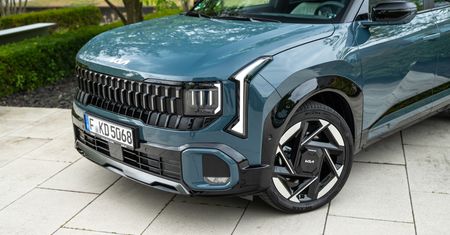 Kia Seltos także z hybrydą i napędem na cztery koła. Znamy polskie ceny