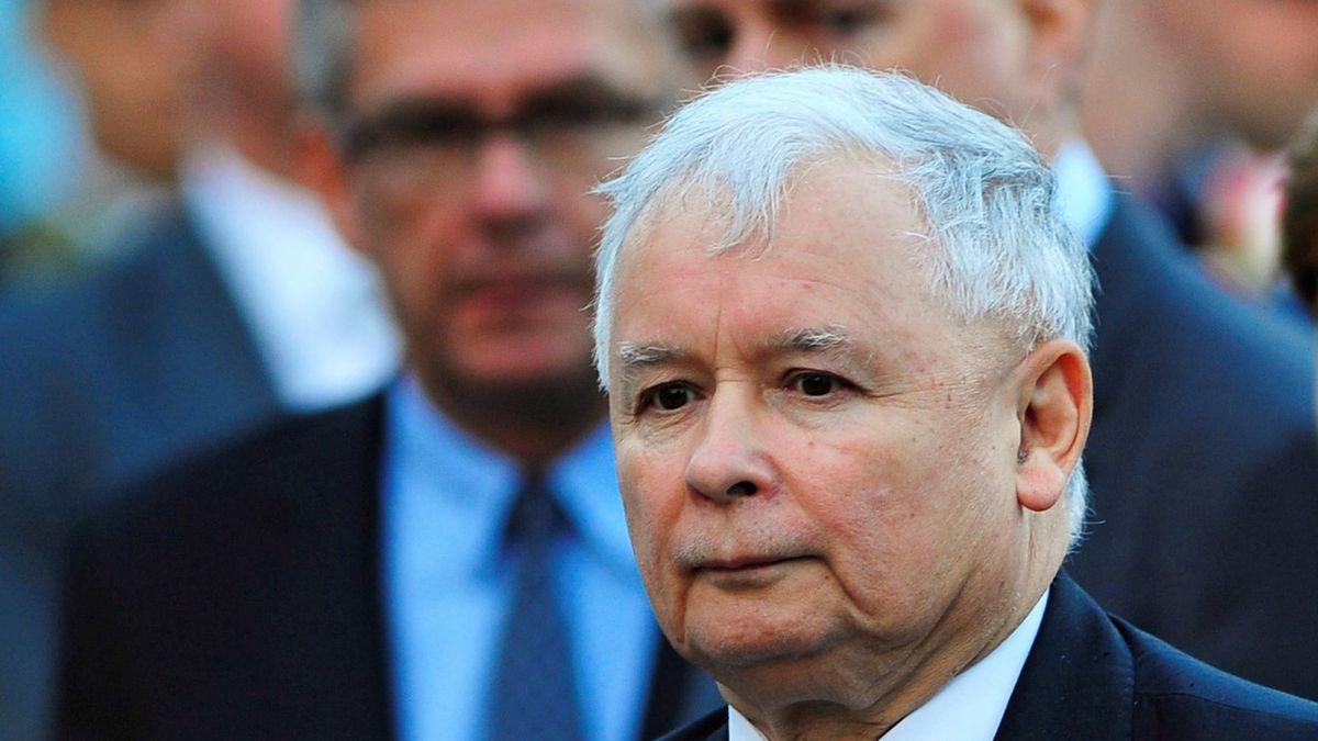 Partia Jarosława Kaczyńskiego traci poparcie w sondażach.