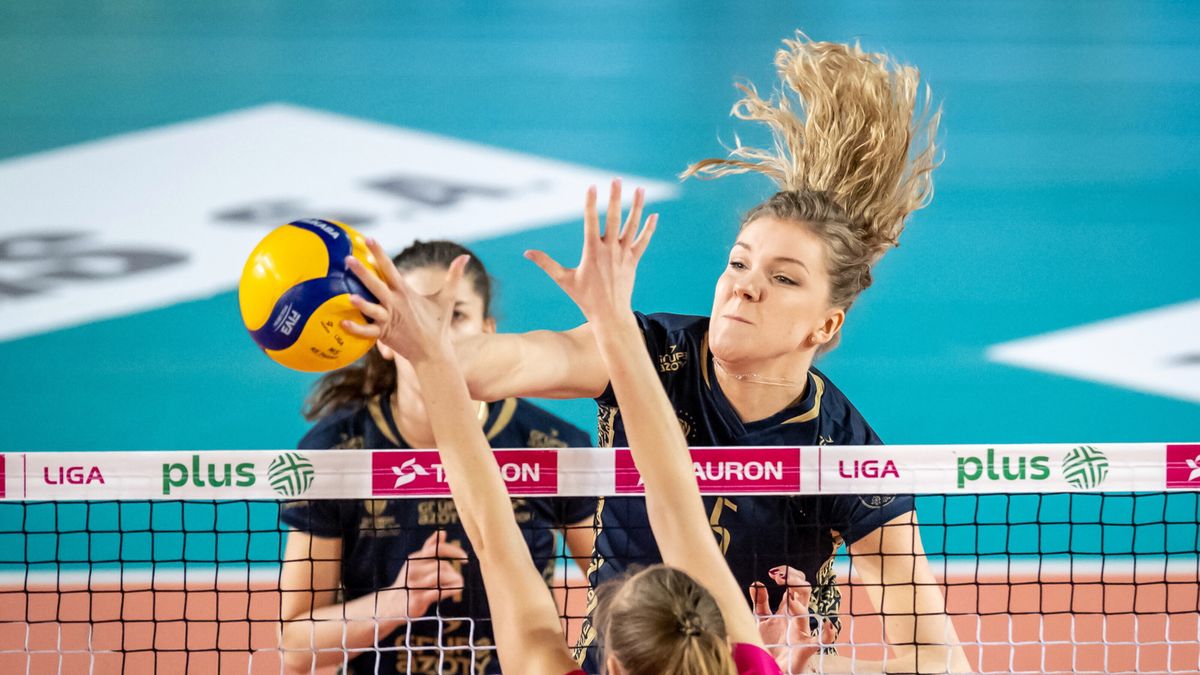 PAP / Tytus Żmijewski / Na zdjęciu: Agnieszka Korneluk (atakująca)