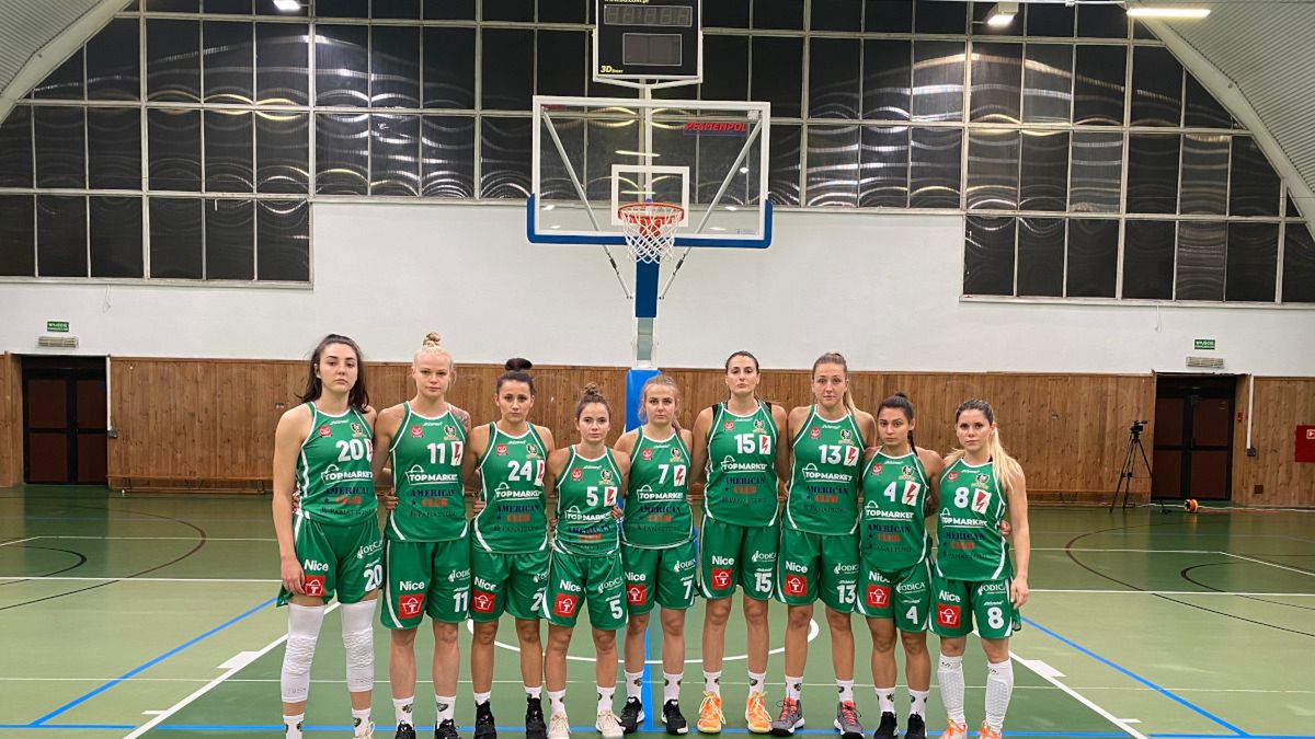 Materiały prasowe / MKS Pruszków / Na zdjęciu: koszykarki TOP MARKET MKS Pruszków.