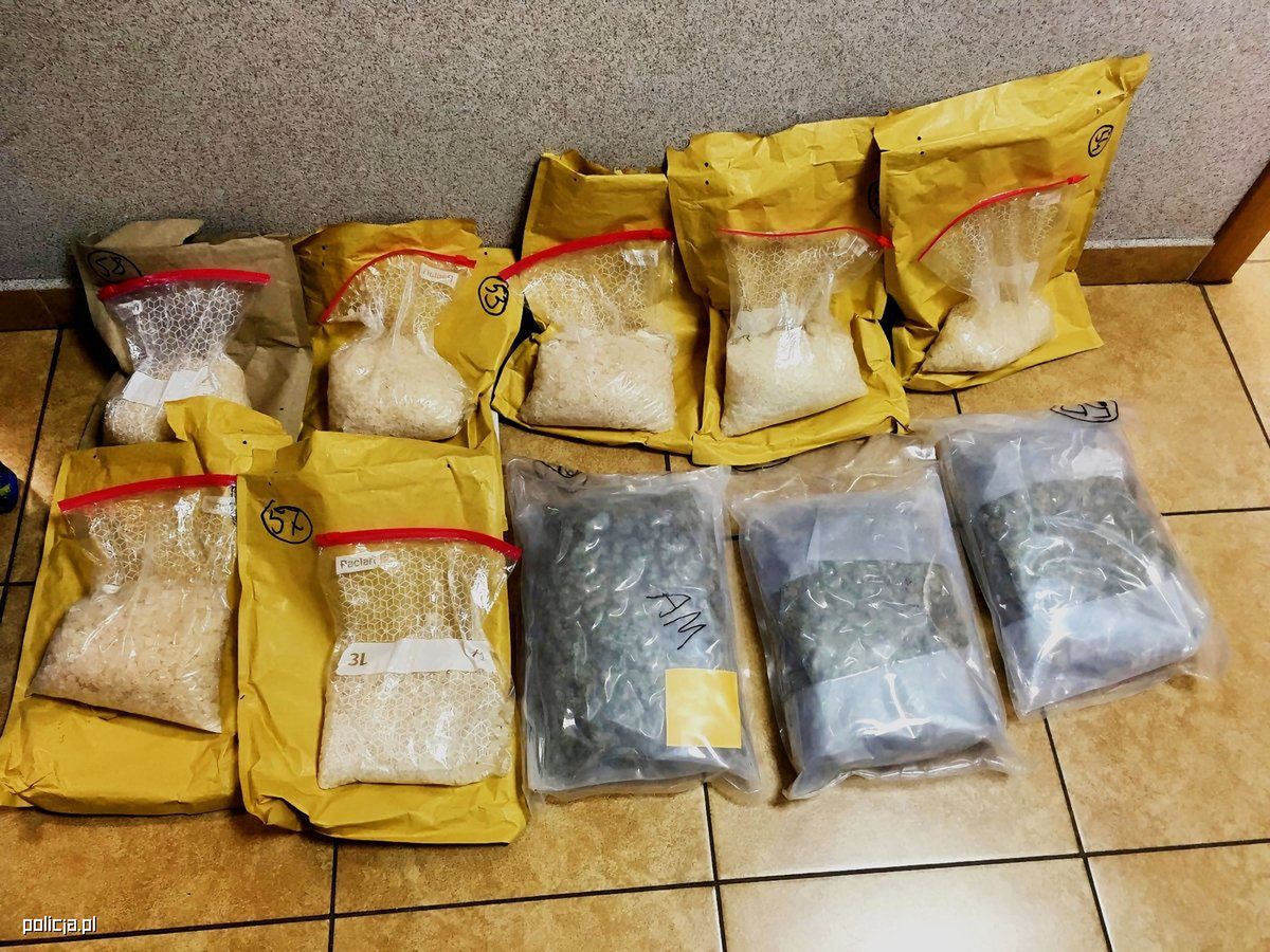Zlikwidowano internetowy sklep z narkotykami.