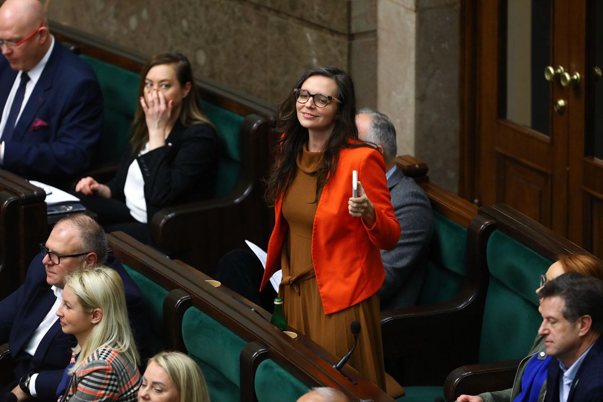 Klaudia Jachira zachowała immunitet. Z pomocą Jarosława Kaczyńskiego