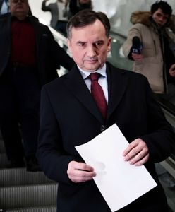 Zamieszanie wokół Zbigniewa Ziobry. Komisja śledcza zamyka posiedzenie