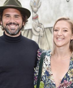 Lara Gessler pozuje z mężem. Pokazała wakacyjne zdjęcie