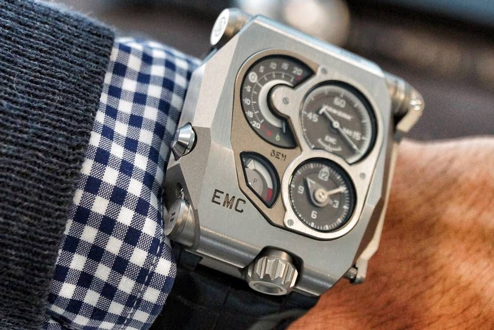 Niesamowity Urwerk EMC - najdokładniejszy mechaniczny zegarek świata?