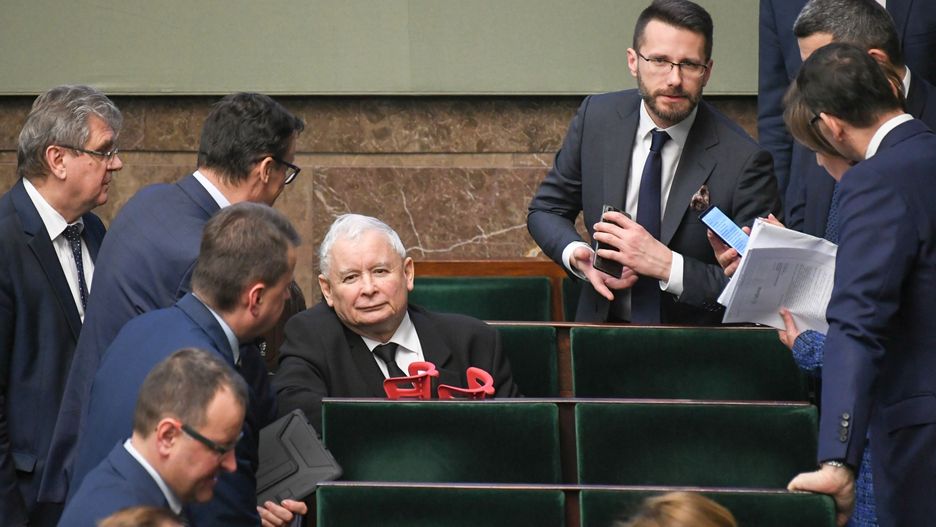 Nowa stolica Mazowsza i utworzenie województwa warszawskiego. W PiS trwają dyskusje
