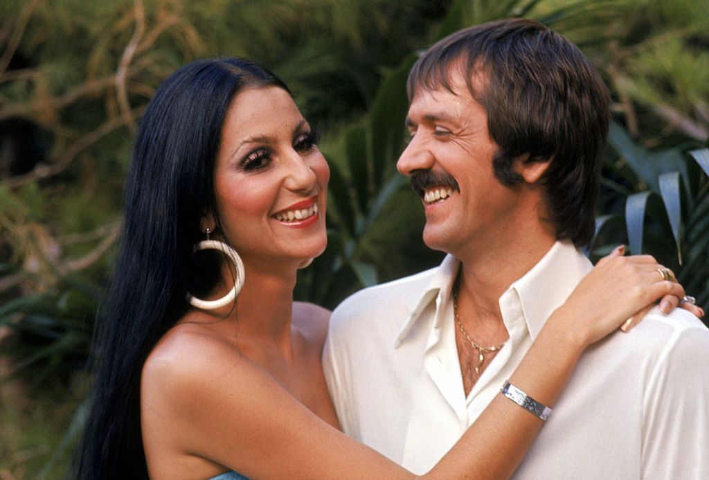 Cher i Sonny wzięli ślub w pokoju hotelowym 