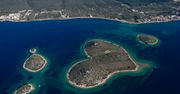 Zdewastowano słynną wyspę w kształcie serca. Chorwaci oburzeni