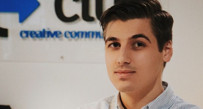 Damian Łuba awansuje w Clue PR