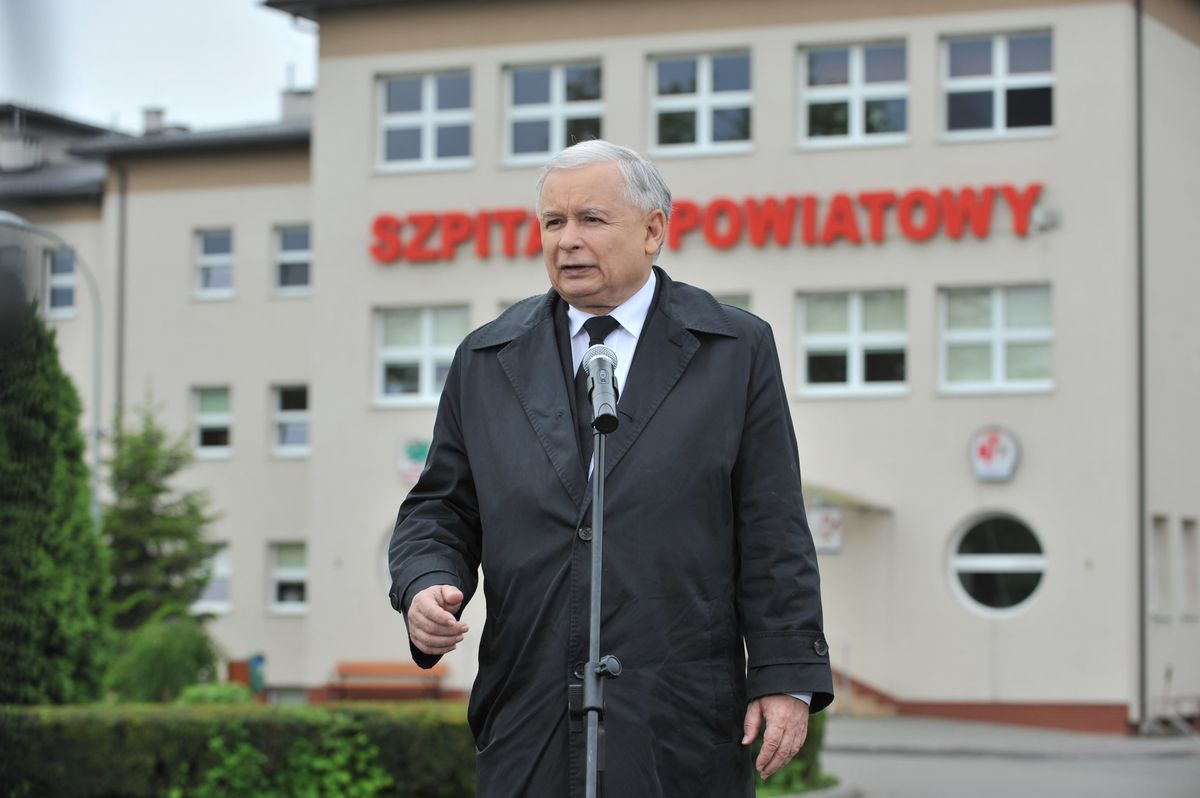 Garwolin. Jarosław Kaczyński obwiniał Donalda Tuska o zapaść w służbie zdrowia. Sprawdziliśmy szpital, który odwiedził