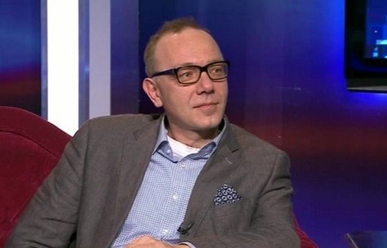 Grzegorz Jankowski dyrektorem programowym Superstacji, Grzegorz Adamczyk - zastępcą. "Idzie walec"