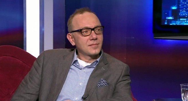 Grzegorz Jankowski dyrektorem programowym Superstacji, Grzegorz Adamczyk - zastępcą. "Idzie walec"