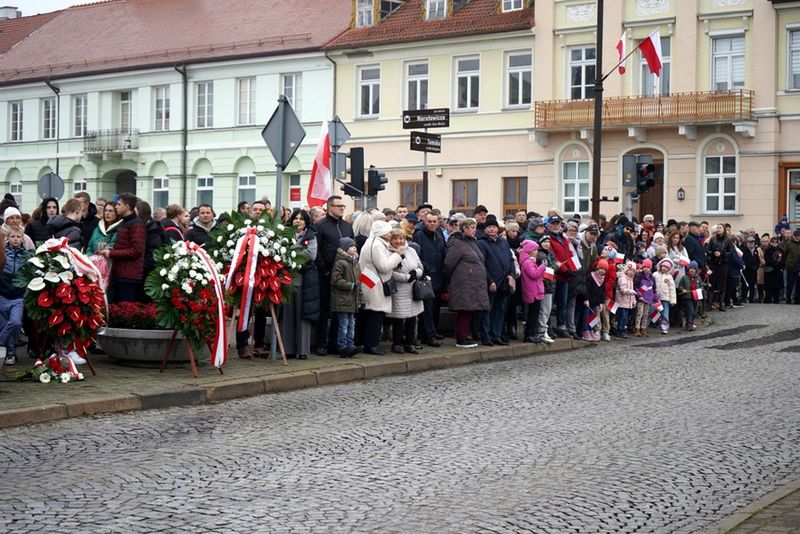 Obchody 11 listopada 