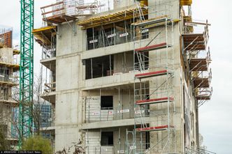 Deweloper wziął 3,5 mln zł zaliczek i zapadł się pod ziemię. Sprawa umorzona