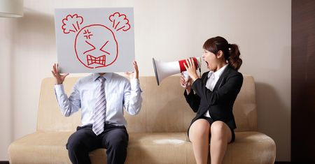 Przemoc psychiczna w małżeństwie i rodzinie - jak sobie z nią radzić