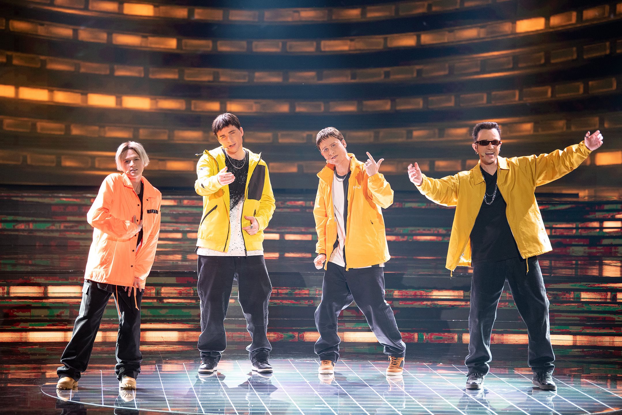 Paweł Góral, Maja Hyży, Lesław Żurek i Michał Meyer jako Backstreet Boys