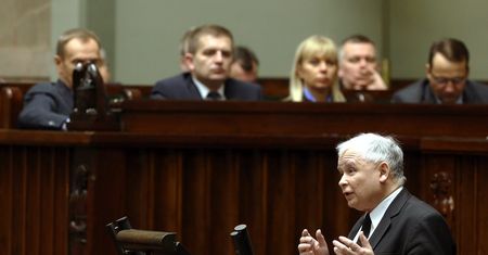 Rewolucyjne pomysły PiS na służbę zdrowia. Kto za nie zapłaci?