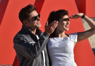 Zac Efron promuje nowy "Słoneczny patrol" na plaży w Sydney (ZDJĘCIA)