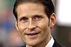 Crispin Glover sprzedaje lody