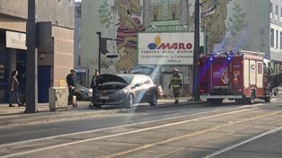 Poznań: Pożar samochodu na ul. Głogowskiej