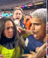 Jest nagranie z trybun Camp Nou. Tego w telewizji nie widziałeś