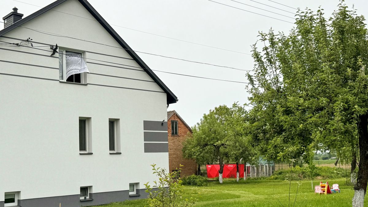 Wola Szczucińska: zwłoki dziewczynek znaleziono w pogorzelisku