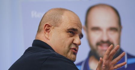 Kolejne kłopoty Cezarego Żaka. Ludzie są wściekli