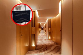Pokazała kartkę z hotelu w Poznaniu. Zdjęcie niesie się po sieci