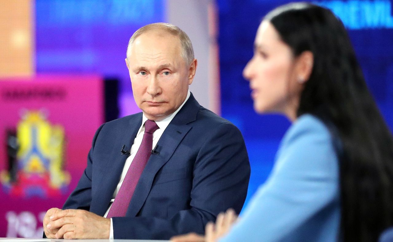 Putin nerwowo reaguje na sankcje. "Zabolały i będą boleć jeszcze bardziej"