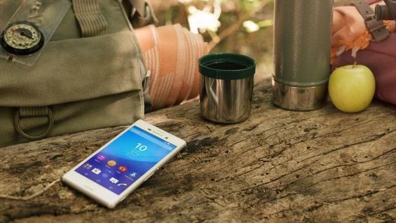 Porównanie wyglądu KitKata i Lollipopa na Xperiach. Który prezentuje się lepiej? 1