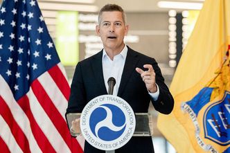 Budowa reaktora na Księżycu. Szef NASA: jesteśmy w wyścigu