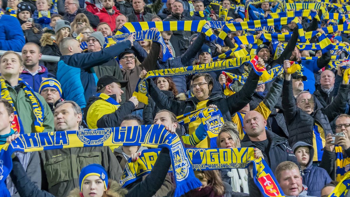 WP SportoweFakty / Michał Domnik / Na zdjęciu: kibice Arki Gdynia