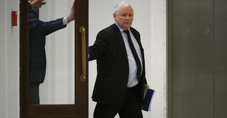 Przecieki ze spotkania PiS. Kaczyński zabrał głos