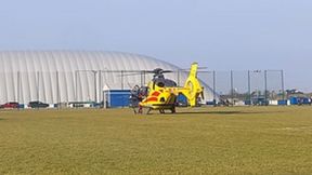 21 sekund i mecz przerwany. Śmigłowiec LPR lądował na boisku