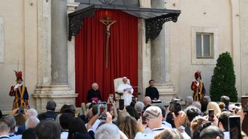 Papież Leon XIV o walce z uzależnieniami: "Podnieść się to sprawa życia lub śmierci"