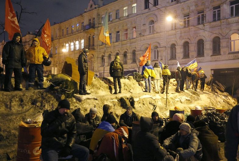 Kryzys polityczny na Ukrainie. Demonstranci na Majdanie zaostrzają dyscyplinę