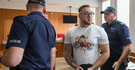 Media: szokujące zachowanie Żaka . Kpił w sądzie