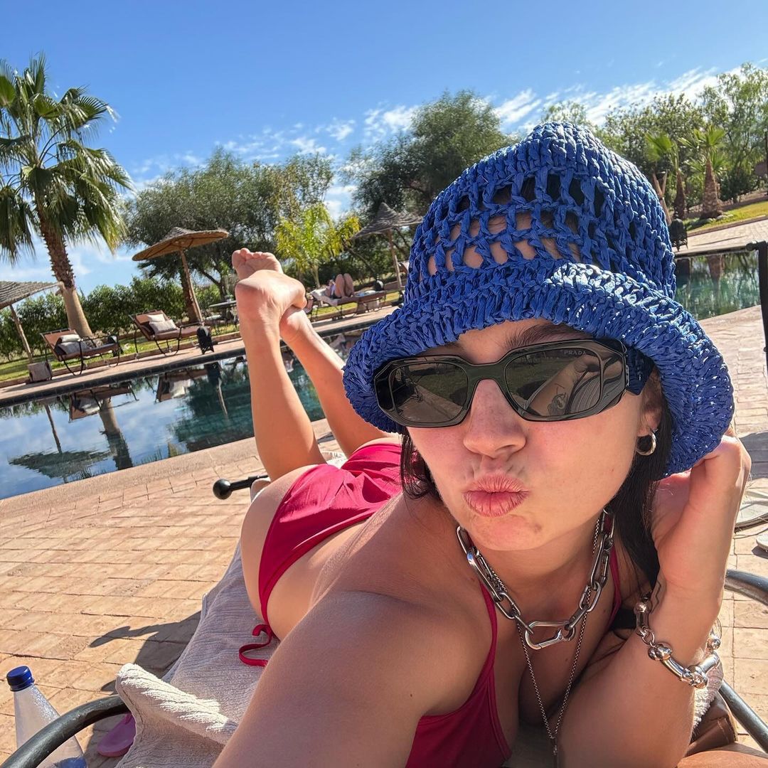 Mery Spolsky wygrzewa się w bikini w Marrakeszu 
