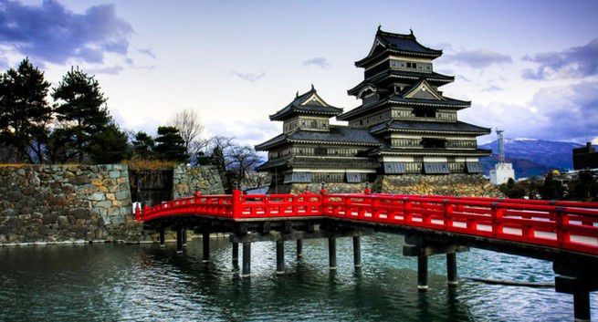 Japonia ogłasza zamknięcie granic w związku z wariantem Omikron