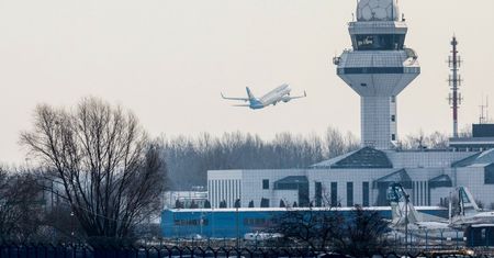 W środę kolejny dzień negocjacji w PAŻP z kontrolerami ruchu lotniczego