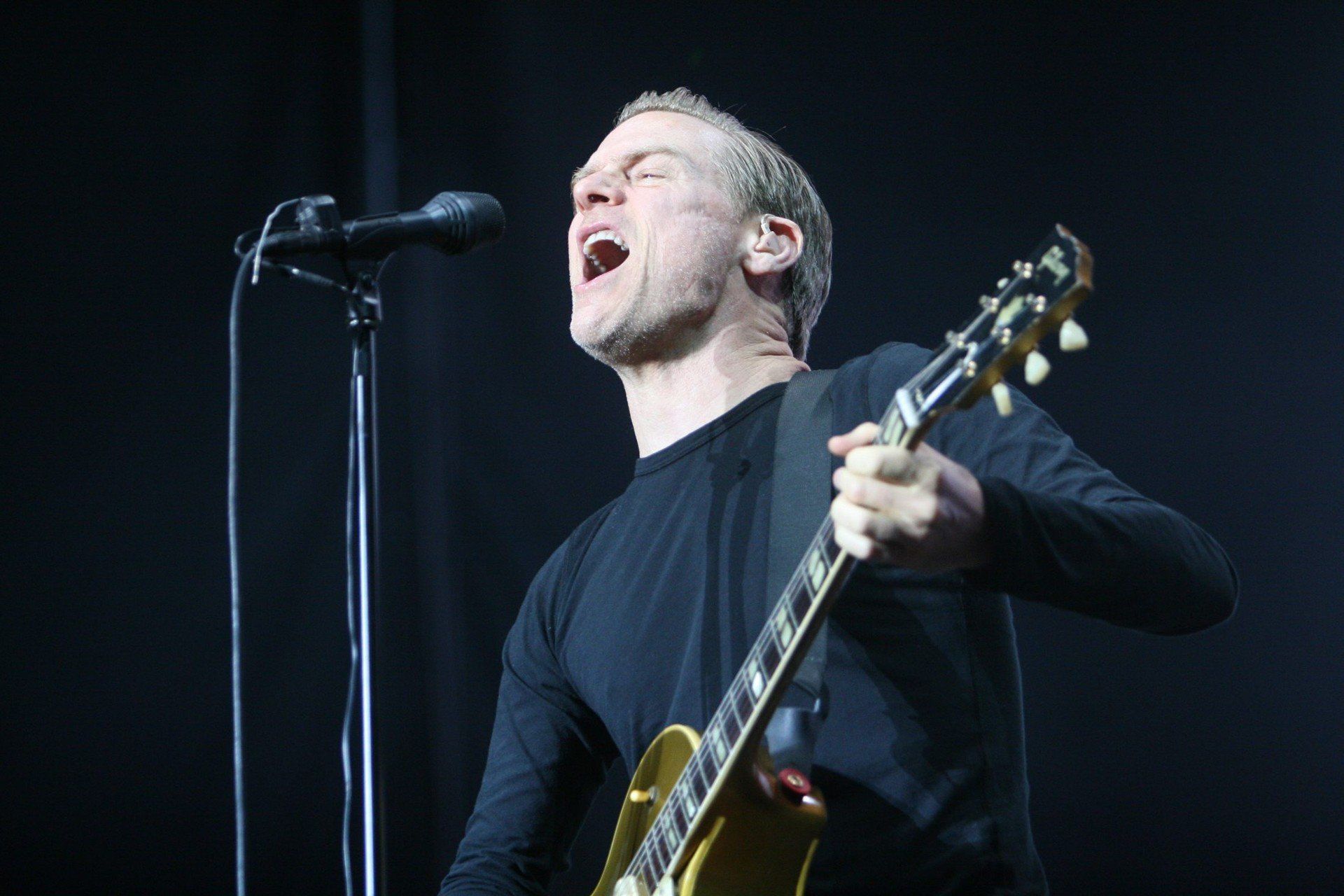 Bryan Adams