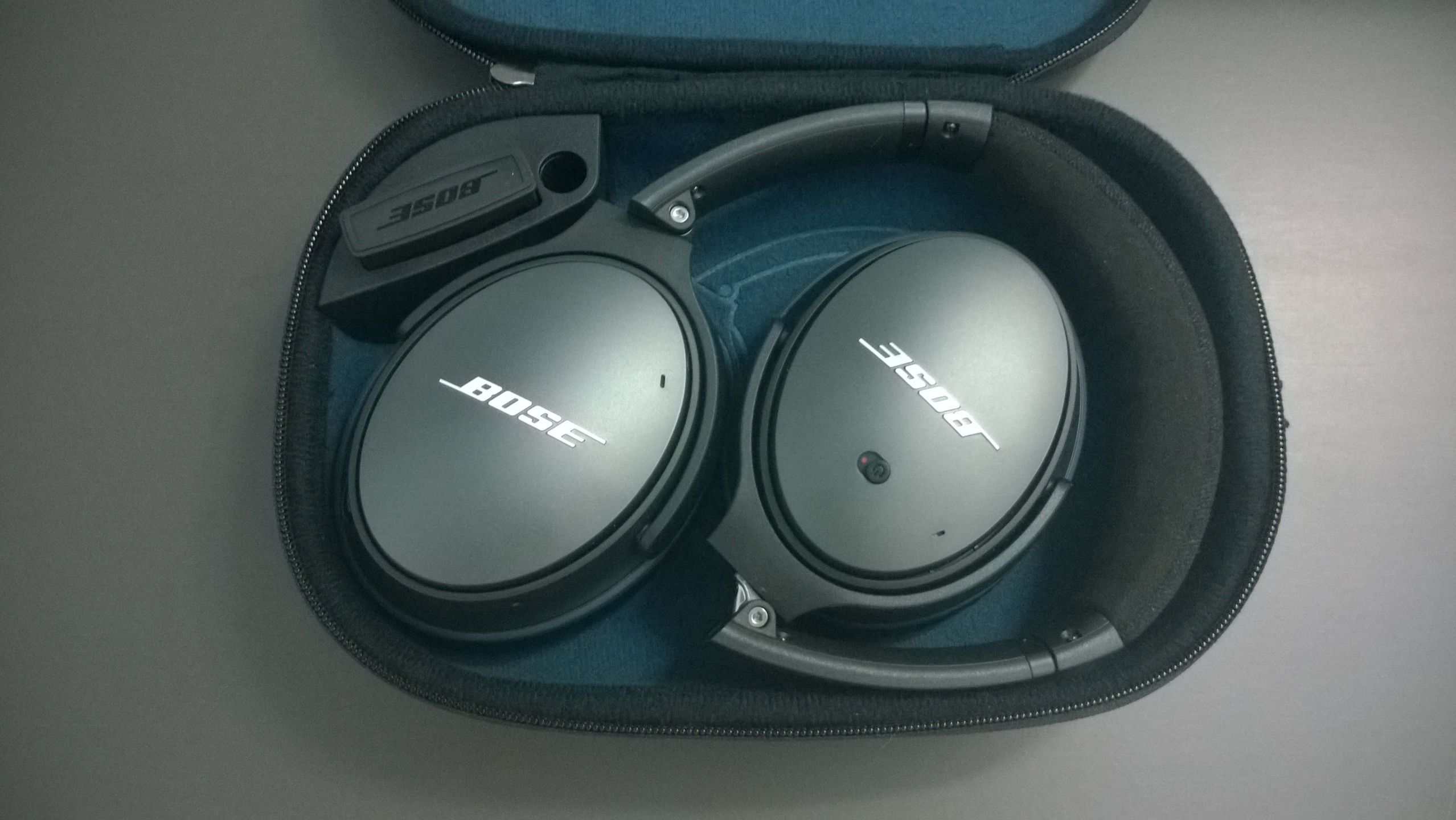 Bose QC25 – sala odsłuchowa na wynos [test] 7
