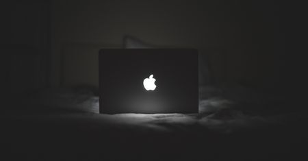 Nowe komputery Apple bez procesorów Intela. Duże zmiany i autorskie układy już w 2020 roku