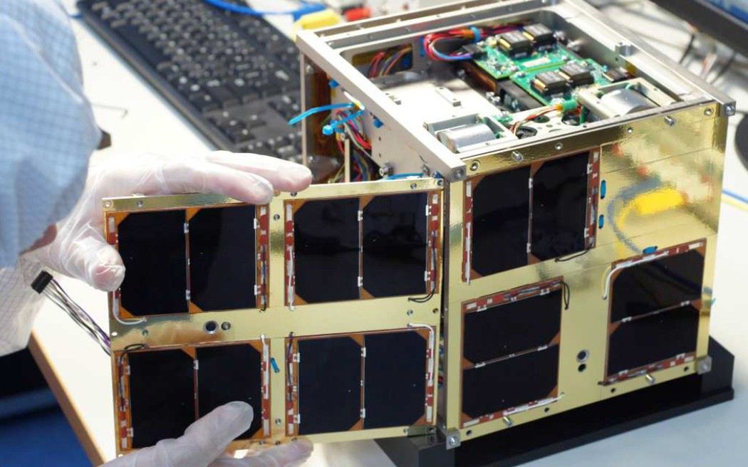 Lem w Kosmosie. Czym jest i jak działa pierwszy polski satelita naukowy? 6
